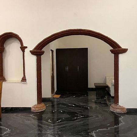The Byke Royal Pearl Hotel Anjuna Buitenkant foto