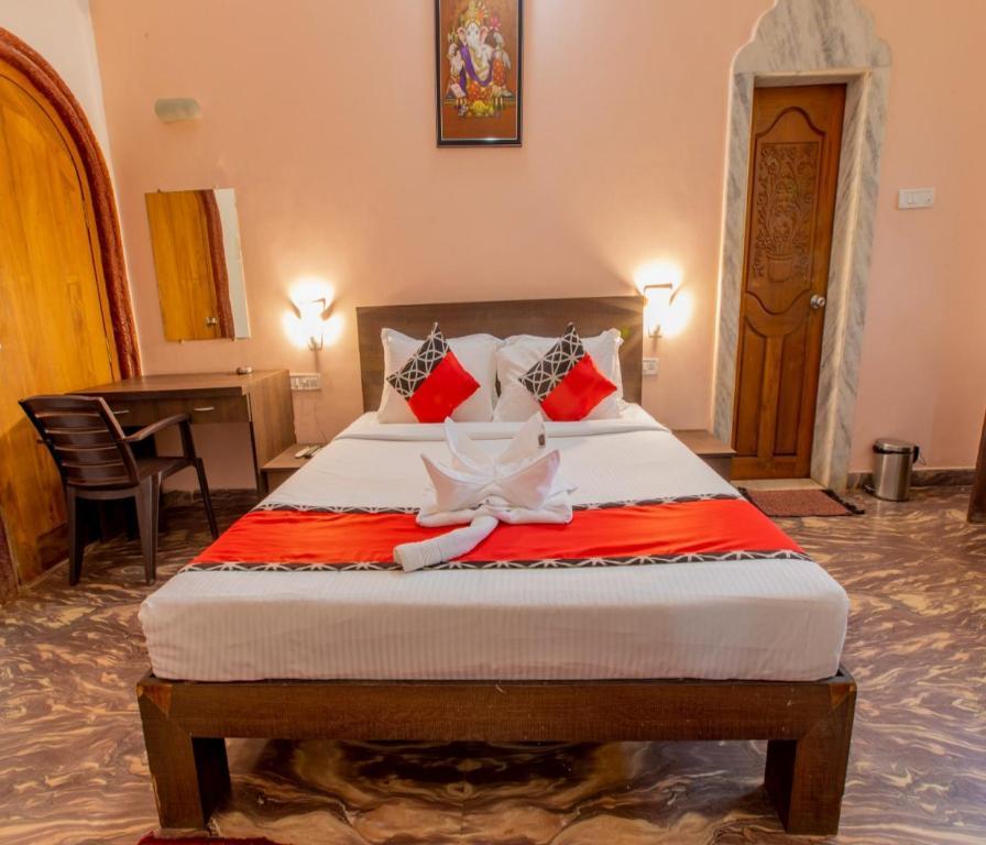 The Byke Royal Pearl Hotel Anjuna Buitenkant foto