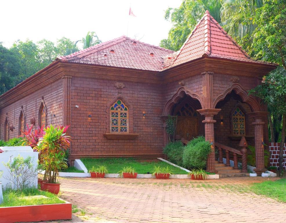 The Byke Royal Pearl Hotel Anjuna Buitenkant foto